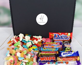 Chocolate Lovers & Ultimate 500g Pick N Mix Letterbox Gift Hamper