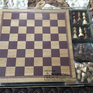 Vintage Woodfield Collection Wooden Chess & Checker Set