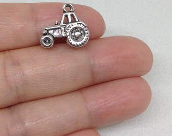 Vintage Jewelry Supply JHS301-3633 20PCS or 50PCS Farm Charm Antique Silver TRACTOR Charm Pendant 15X20mm Tibetan Silver Tone