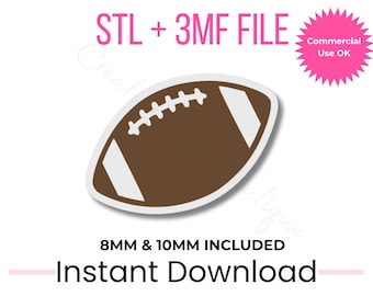 Może przedstawiać: Brązowa piłka do futbolu amerykańskiego z białymi detalami na białym tle. Tekst "STL + 3MF FILE" znajduje się nad piłką, a "Instant Download" pod spodem. Różowa grafika w kształcie gwiazdy głosi "Commercial Use OK".