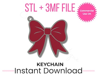 Op de afbeelding: Een rood, strikvormig sleutelhangerontwerp met een grijze omtrek, met de tekst "STL + 3MF FILE" en "KEYCHAIN Instant Download". Een roze sterburst-afbeelding geeft "Commercial Use OK" aan.