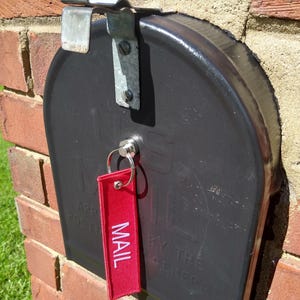 Magnetic Mailbox Flag