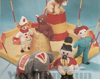 Patrón de tejido para hacer un elefante de circo de juguete vintage, un león, una foca, un perro, un payaso y un maestro de ceremonias.