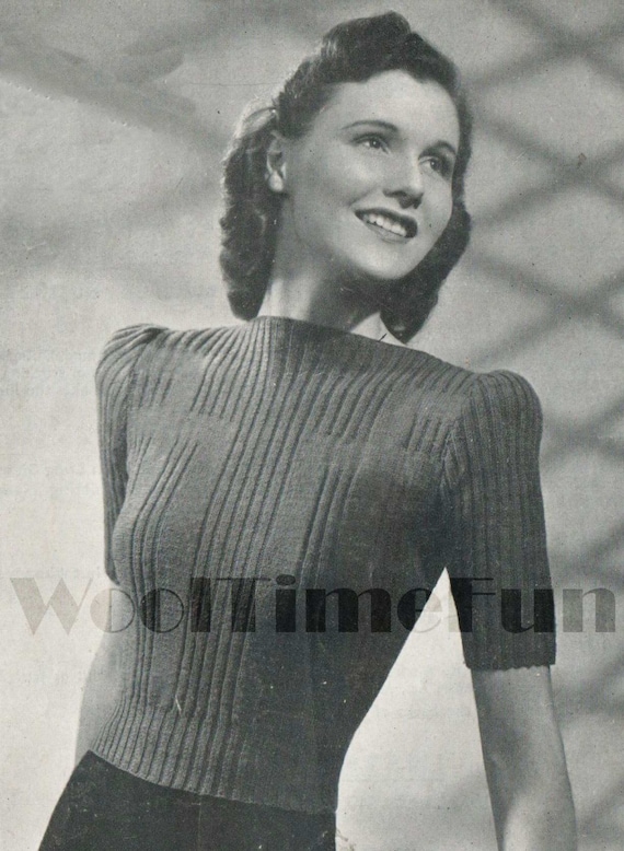 Knitting Pattern Lady/'s Vintage 1940s Jumper 4Ply Yarn Long or Short Sleeves.