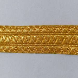 Ejército de encaje vestidos de uniforme Fancy Traje Trenza de oro Metal para militar