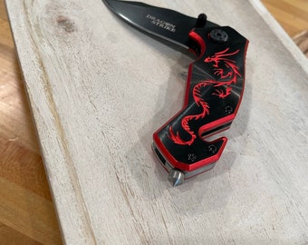 Dragon Body Strike Noir et Rouge Rose avec Black Blade Pocket Clip Pocket Knife Seatbelt Cutter Window Breaker Locking Blade Personnalisé