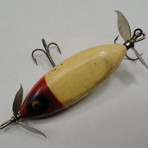 Modified Heddon Vamp Lure Turned into a Popper