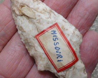 Nice Authentic Dickson Point Arrowhead Found in Missouri / Artifact / Relic / Arrowhead