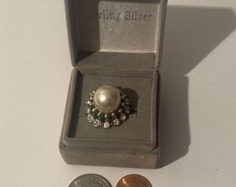 Vintage Sterling Silver Pearl Ring, Adjustable, Sparkly, Fashion, Style, Accessory, Fun, Quality, Box Set