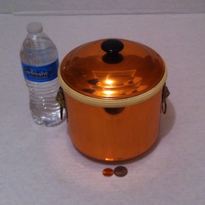 Vintage Metal Copper Ice Bucket wit Lions Head Handles, 8&quot; x 7&quot;, Bar Decor, Kitchen Decor, Table Display, Shelf Display