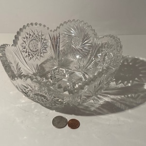 Vintage Crystal Bowl Dish, Heavy Duty, Quality, 8&quot; x 4&quot;, Weighs 3 1/2 Pounds, Shiny, Crystal Sheen, Thick, Home Decor, Kitchen Decor