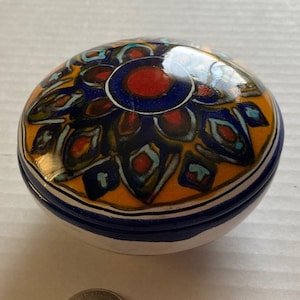 Vintage Ceramic Storage Box, Stash Box, Hand Made, 3 1/4&quot; x 2&quot;, Trinket Box, Ring Box, Jewelry, Beautiful Design