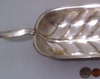 Vintage Metal Silver Dish, Table Display, Kitchen Decor, Tarnished and Can Be Shine Up to a Nice Shine with A Good Cleaning, 14 1/2"