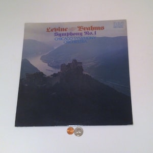 Vintage 1976 Music Album, LP, Vinyl, Levine Conducts Brahym, Chicago Symphony Orchestra
