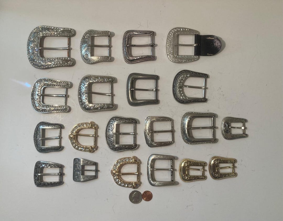 Vintage Lot of 20 Nice Western Style Belt Buckles, Horseshoe Designs ...