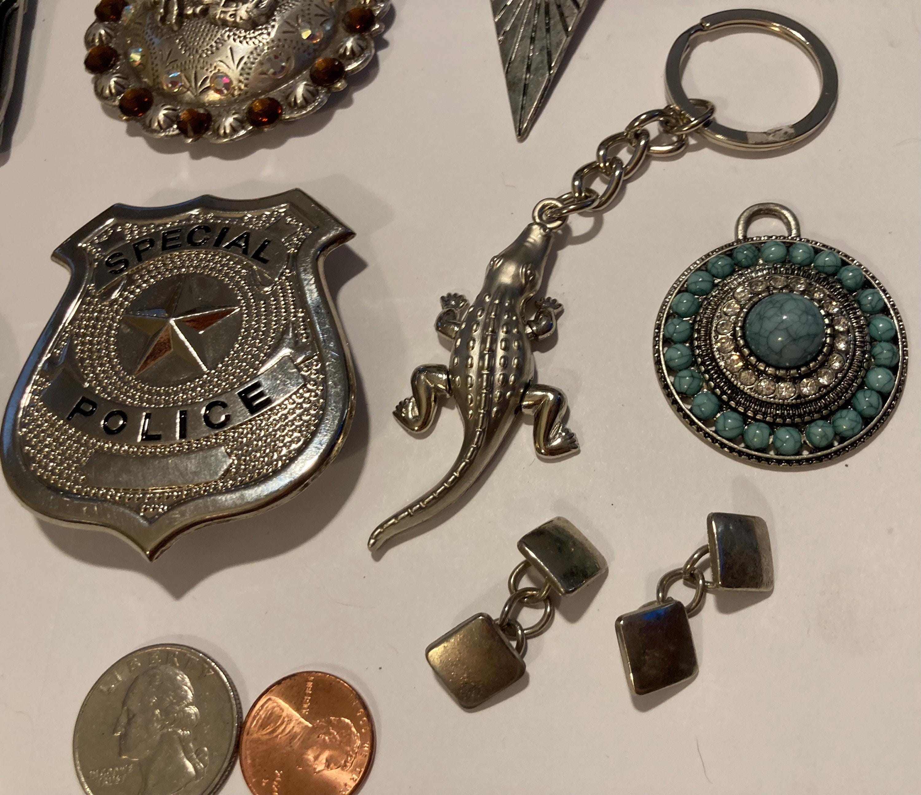Vintage Lot of 10 Different Nice Items, Money Clip, Badge, Alligator ...