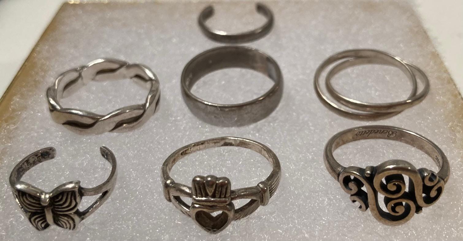 注目ショップ・ブランドのギフト Vintage Lot of 7 Sterling Silver Rings, Assorted Sizes and 工芸品