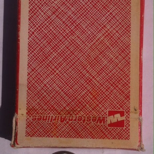 Vintage-Set der westlichen Airlines Spielkarten, Pokerkarten Glücksspiel, Werbekarten, Flugzeug-Karten