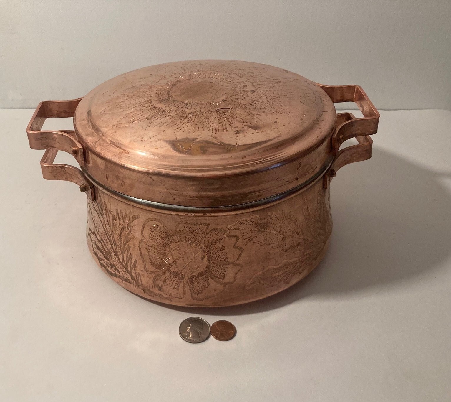 Vintage Metal Copper Pot with Lid, Intricate Design Work, Hammered Metal, Sunflower, Very Heavy Duty, Tin Lined, Cooking, Use It, Round