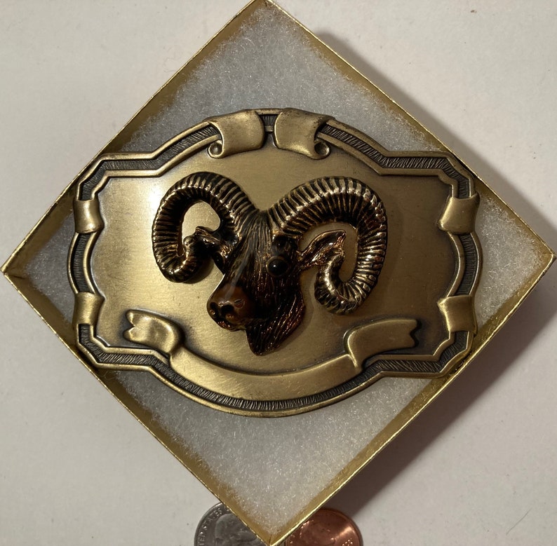 Vintage Metal Belt Buckle, Brass, Wyoming, Bighorn Sheep, Mountain Ram, Antelope, Nice Design, 3 3/4 x 2 3/4, Heavy Duty, Quality image 2