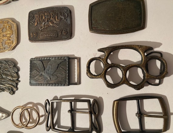 Vintage Lot of 21 Belt Buckles, Indian, Eagle, St… - image 8