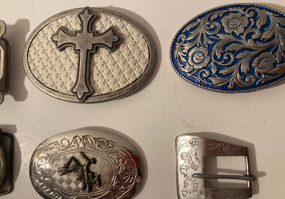 Vintage Lot of 12 Nice Western Style Belt Buckles… - image 5