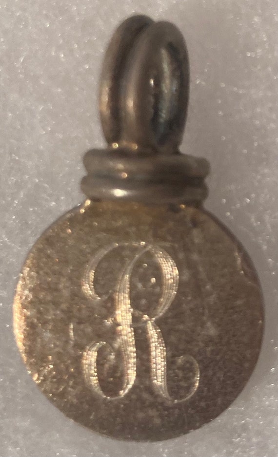 Vintage Sterling Silver Pendant, Nice Letter R, In