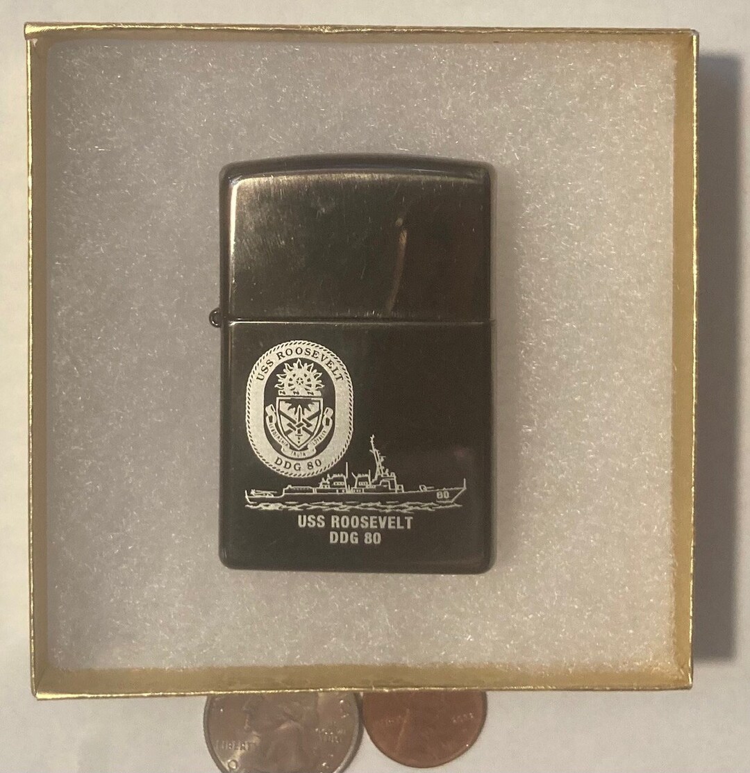 Never Fired Solid Brass Zippo Vintage Lighter USS Lassen DDG
