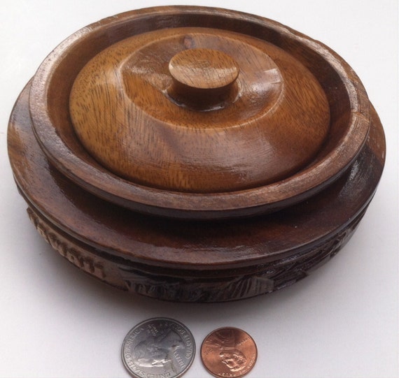 Vintage Round Wooden Bowl With Lid Hawaii Hand Carved Image 0