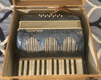 Camerano Accordion 3 Switch in Aqua Blue Celluloid in Original