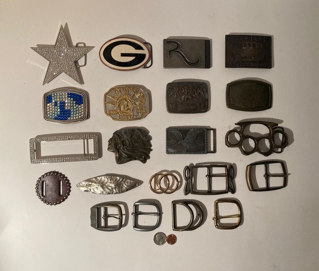 Vintage Lot of 21 Belt Buckles, Indian, Eagle, Star, Rodeo, Country