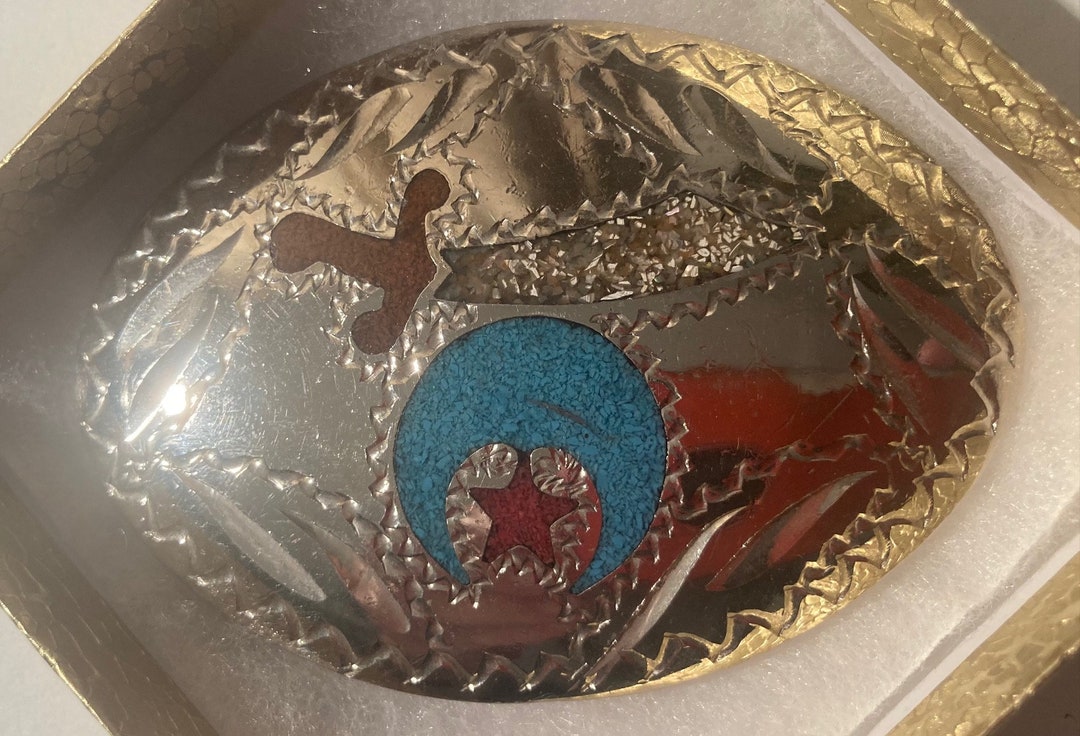 Vintage Metal Belt Buckle, Silver and Blue and Red Inlaid  display picture 2
