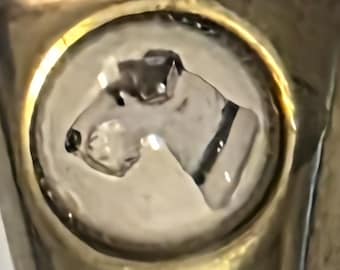 Gravata bolo vintage de metal, com um lindo cachorro de latão, Schnauzer gigante, miniatura, filhote, cão de exposição, design country.