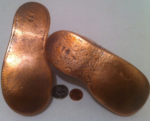 Vintage Metal Copper Set of 2 Kids Baby Shoes, Me… - image 5