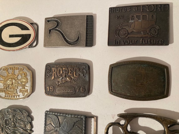 Vintage Lot of 21 Belt Buckles, Indian, Eagle, St… - image 4