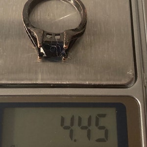 Vintage Sterling Silver Ring with Nice Blue Stones Design