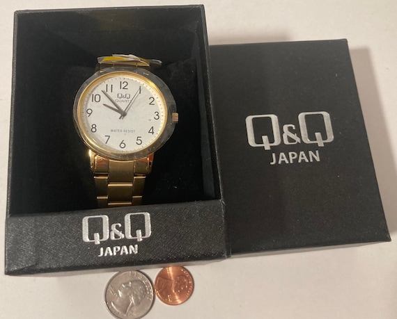 Vintage Q & Q Japan Wrist Watch, in Original Case, Fashion