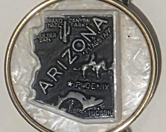 Vintage Metal Bolo Tie, Nice Arizona State Design, Grand Canyon, Boulder Dam, Flagstaff, Phoenix, Tucson, Nice Design