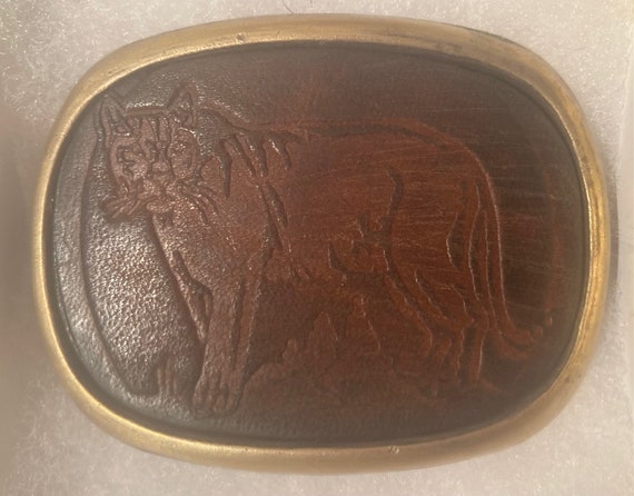 Vintage Metal Belt Buckle, Leather, Bobcat, Mount… - image 1