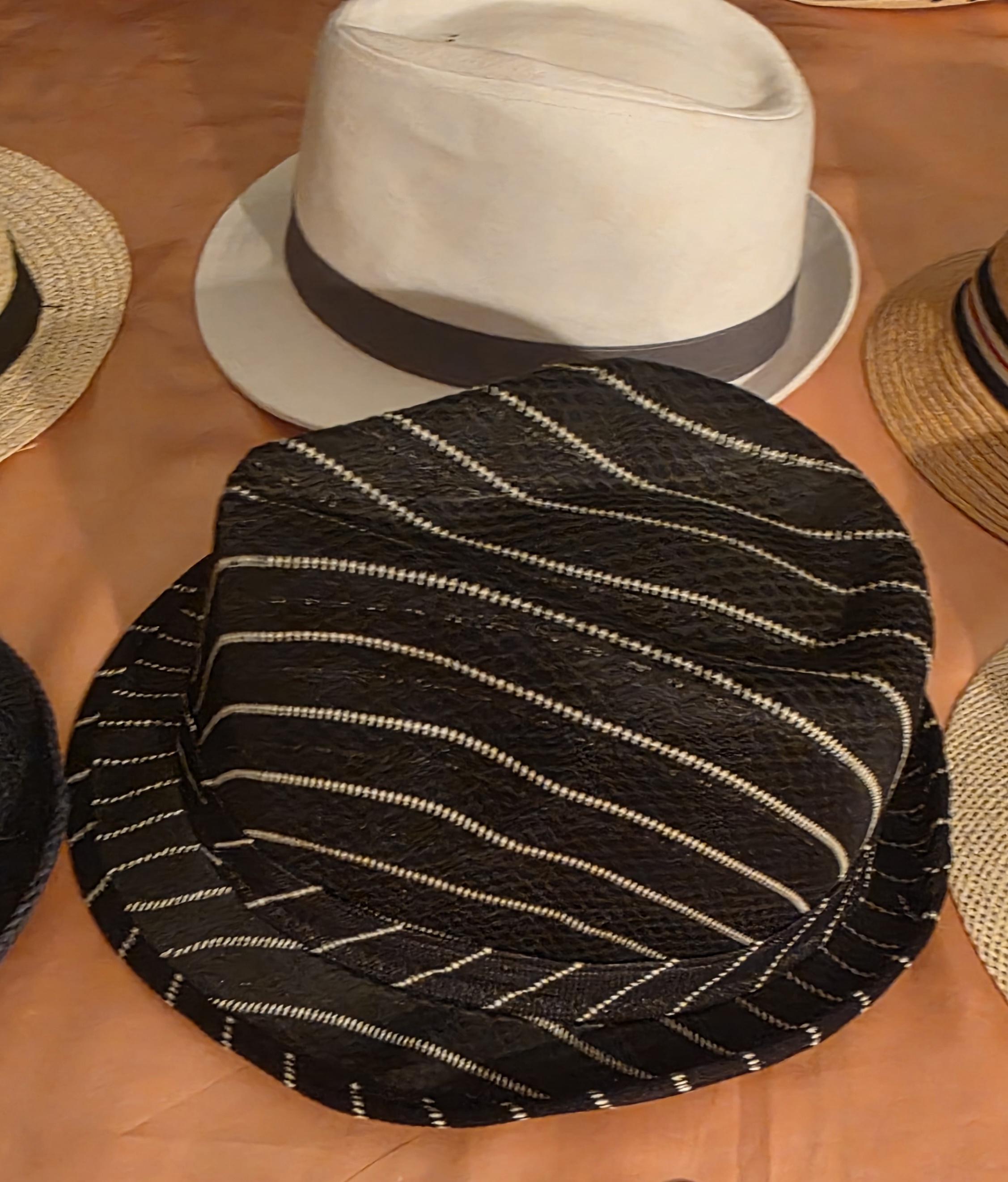 Vintage Lot Mixed Black Women\'s Hat Collection - Assorted Styles fedora cap Fedora Black Vintage Hats for Women for sale | eBay main image 2