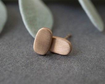 Flat 14k gold earrings - Solid rose gold studs - Pebble earrings - rose gold earrings stud- Rose gold geometric earrings- Oval stud earrings