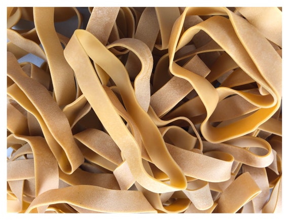 2 inch wide rubber bands top