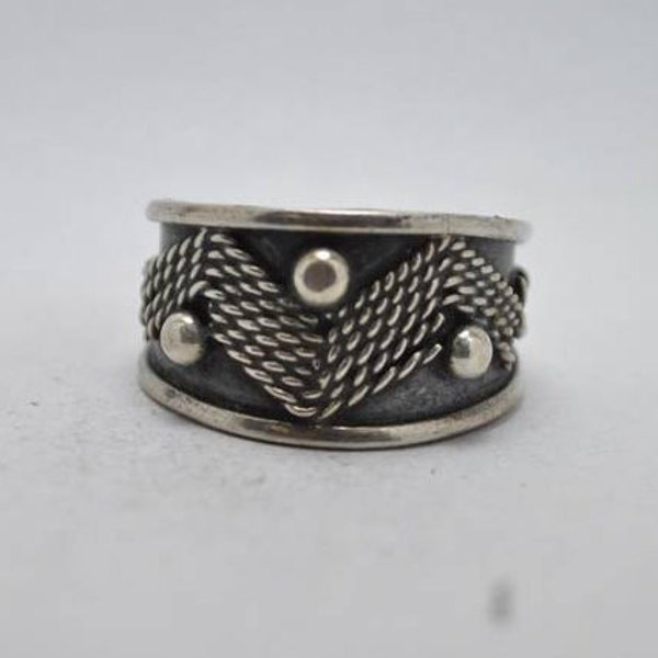 T13F04 Vintage Deco Style Zigzag Braided Rope Bead 925 Sterling Silver Ring Sz 7.75 Mexico