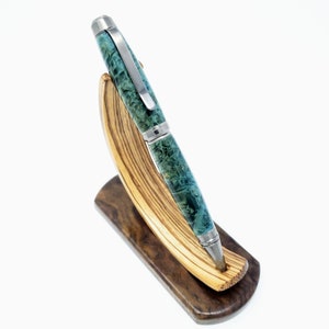 Blauwgeverfde Box Elder Burl balpen, met de hand gedraaid met antiek zilver plating
