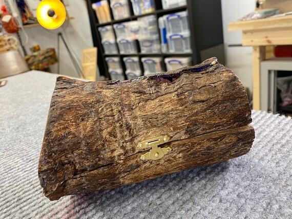 Log to Secret Chest