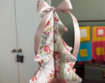 Handmade Vintage-Inspired Patchwork Valentine’s Day Stuffed Tree Decor