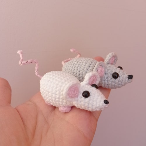 small stuffed mouse