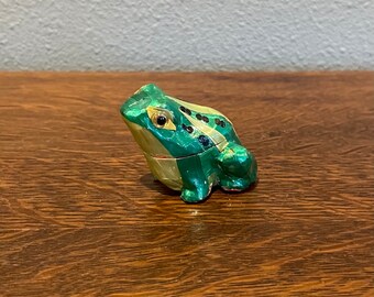 frog engagement ring box