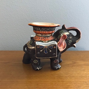 1930&#39;s Moriyama Morimachi Satsuma Elephant Ashtray- Large Moriyama Morimachi Japan Elephant