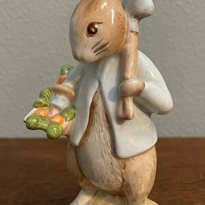 Peter Rabbit Gardening- Beatrix Potter Figurine, Beswick, Royal Doulton ...